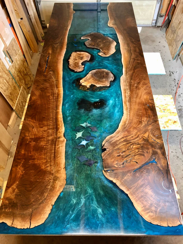 Exploring the Latest Trends in Dining Tables: Dine in Style in 2024