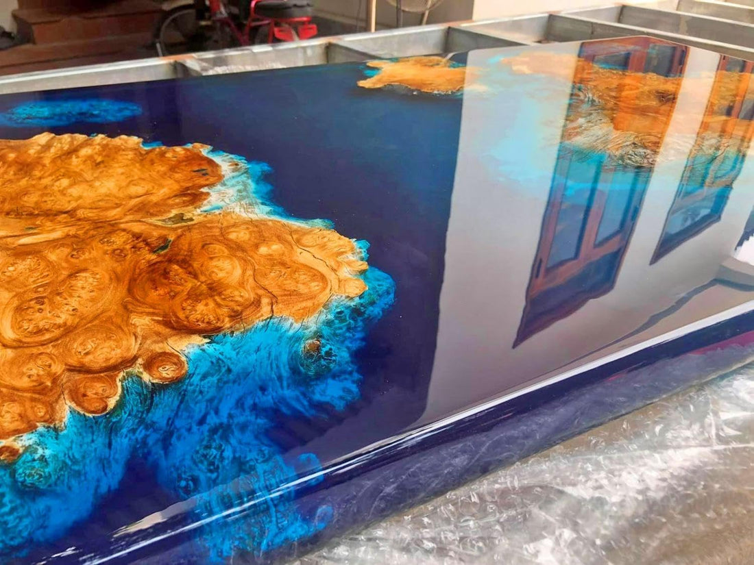 Customized Large Epoxy Table, Clear Resin Dining Table for 2, 4, 6, 8 Dark Blue Ocean Look Table, Epoxy Coffee Table, Living Room Table, Home décor