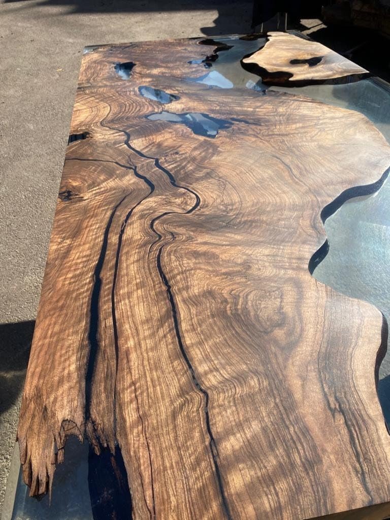 Customized Large Epoxy Table, Clear Resin Dining Table for 2, 4, 6, 8 Transparent with Wood Table, Epoxy Coffee Table, Living Room Table, Home décor