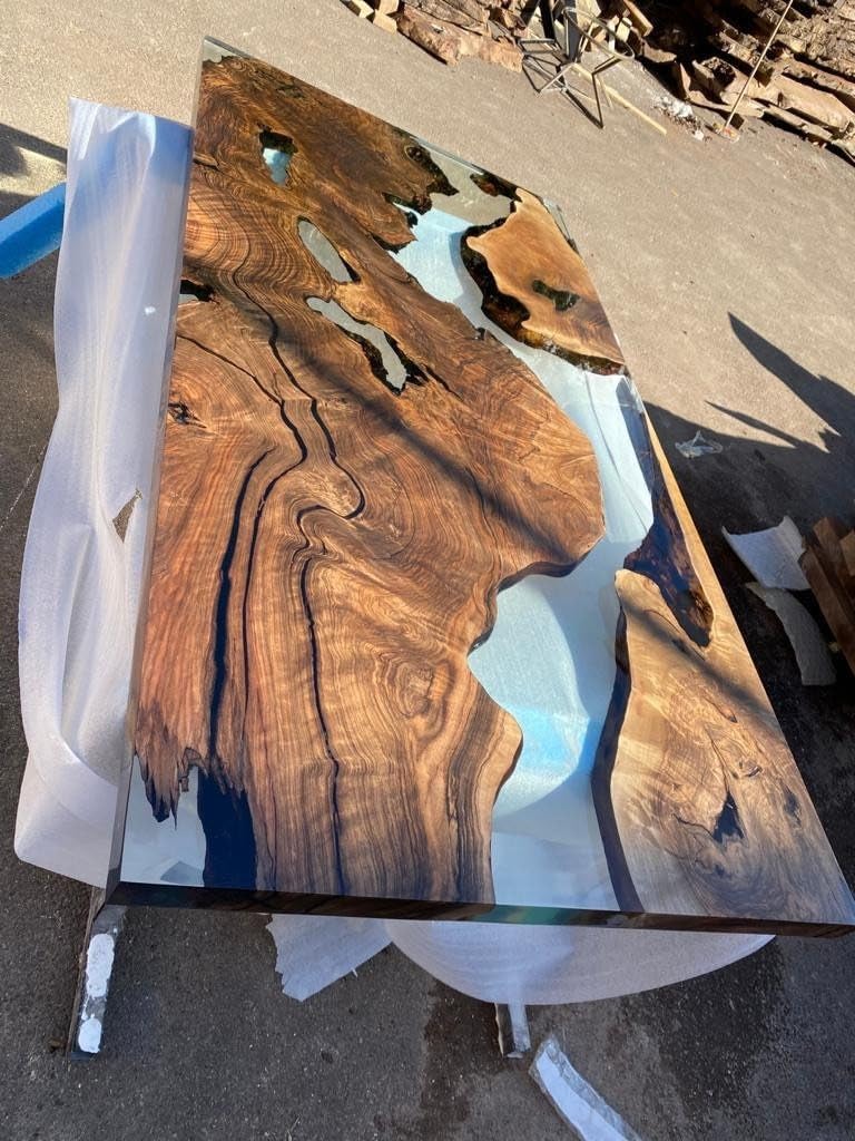 Customized Large Epoxy Table, Clear Resin Dining Table for 2, 4, 6, 8 Transparent with Wood Table, Epoxy Coffee Table, Living Room Table, Home décor