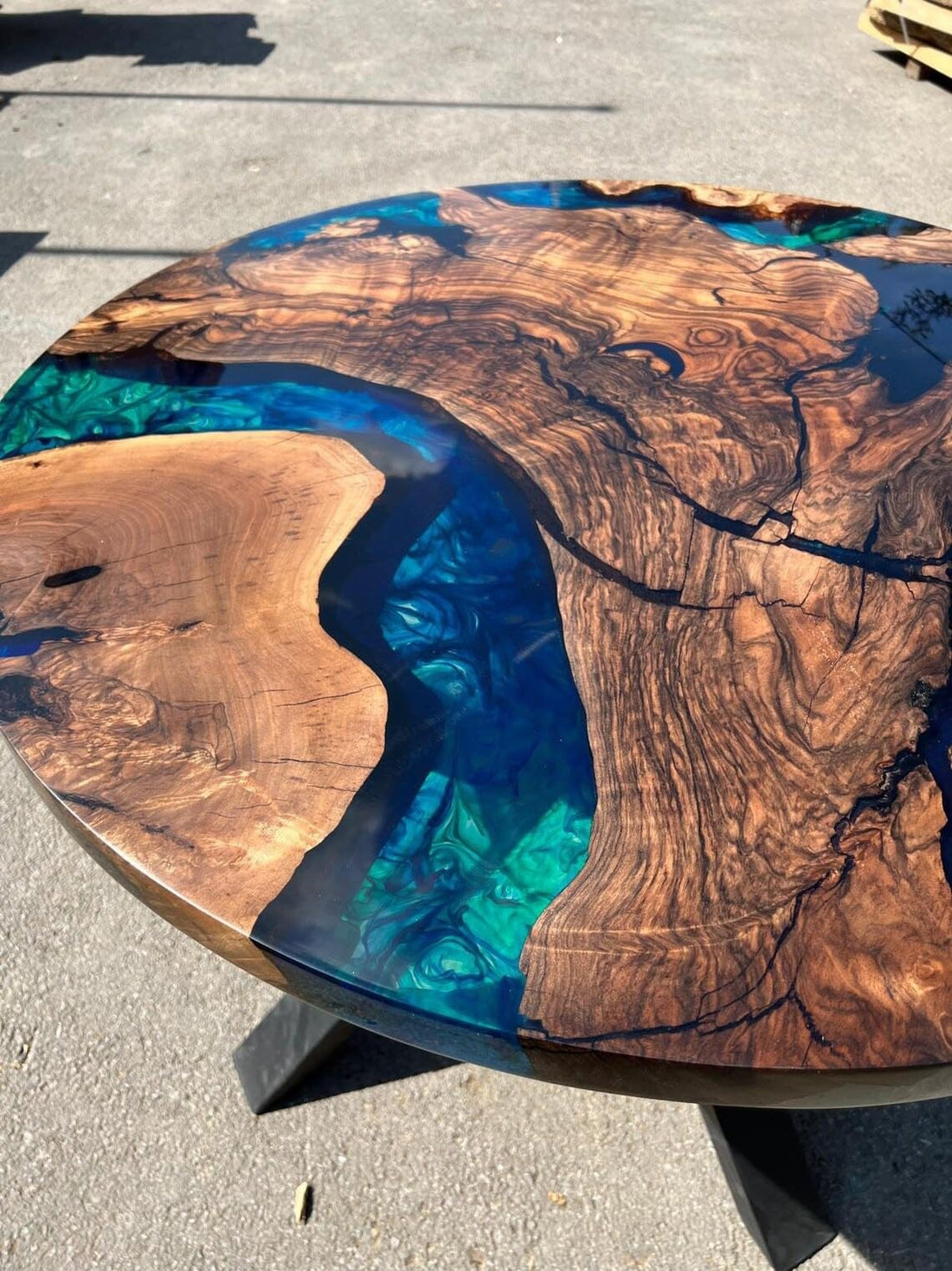 TUZECH Turquoise Green Epoxy Resin Table Round Coffee Table Dining Table Patio Table Console Table Bar Counter Table Side &End Table Home Décor