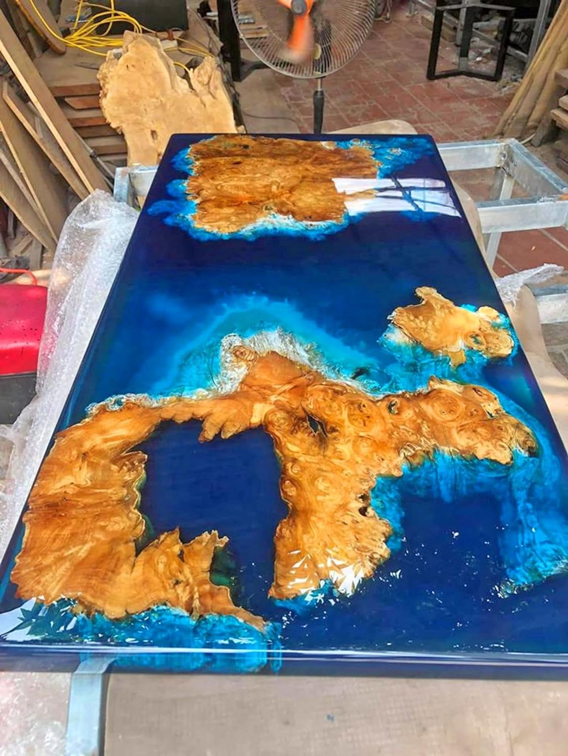 Customized Large Epoxy Table, Clear Resin Dining Table for 2, 4, 6, 8 Dark Blue Ocean Look Table, Epoxy Coffee Table, Living Room Table, Home décor