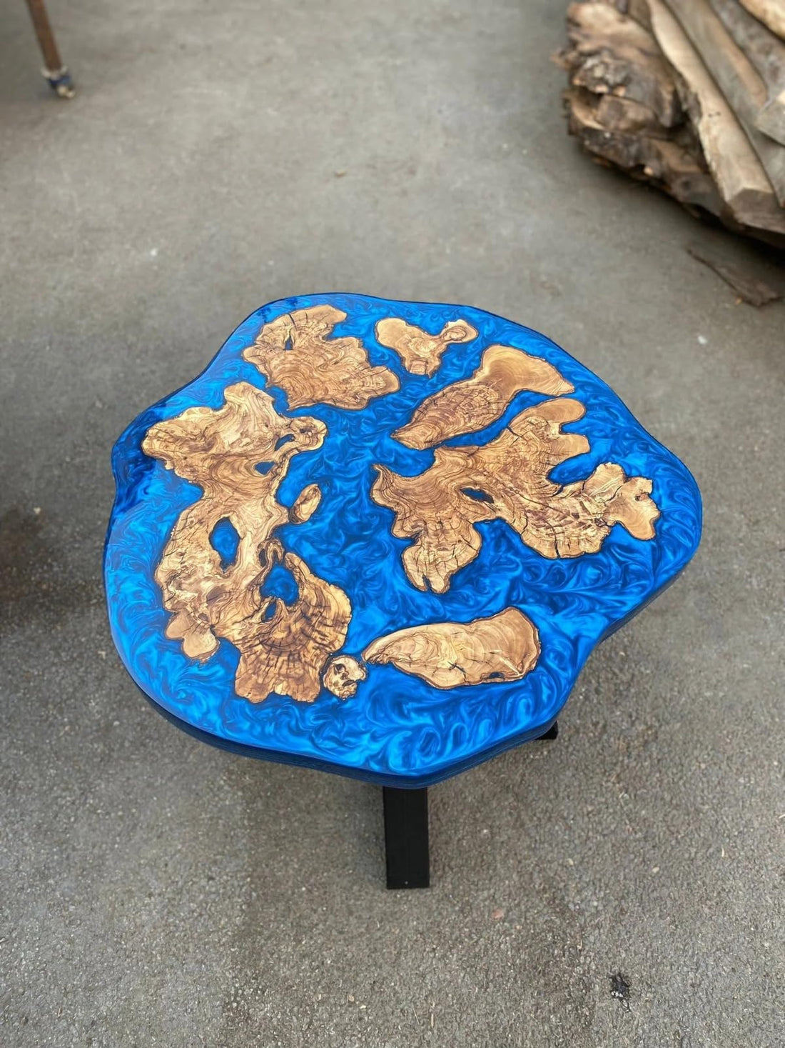 Versatile Multi River Epoxy Resin Round Dining Table Coffee Table Centre Table Live Edge Table Console Table Living Room Table Study Table Patio Table End/Side Table