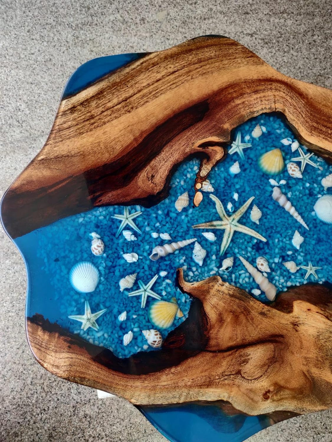 Crystal Clear Epoxy Resin Natural Edge Wood end Table, Wood Resin Side Table Hand Made Craft Coffee Table with Hairpin legs-20 inch Tall