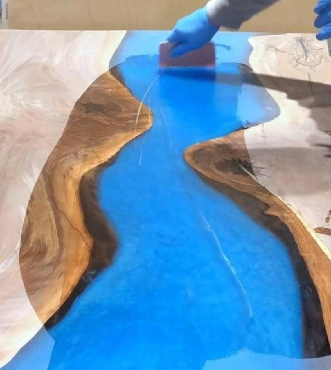 Customized Large Epoxy Table, Resin Dining Table, Blue River Table for 2, 4, 6, 8 River epoxy Dining Table, Epoxy Coffee Table, Living Room Table, Home décor